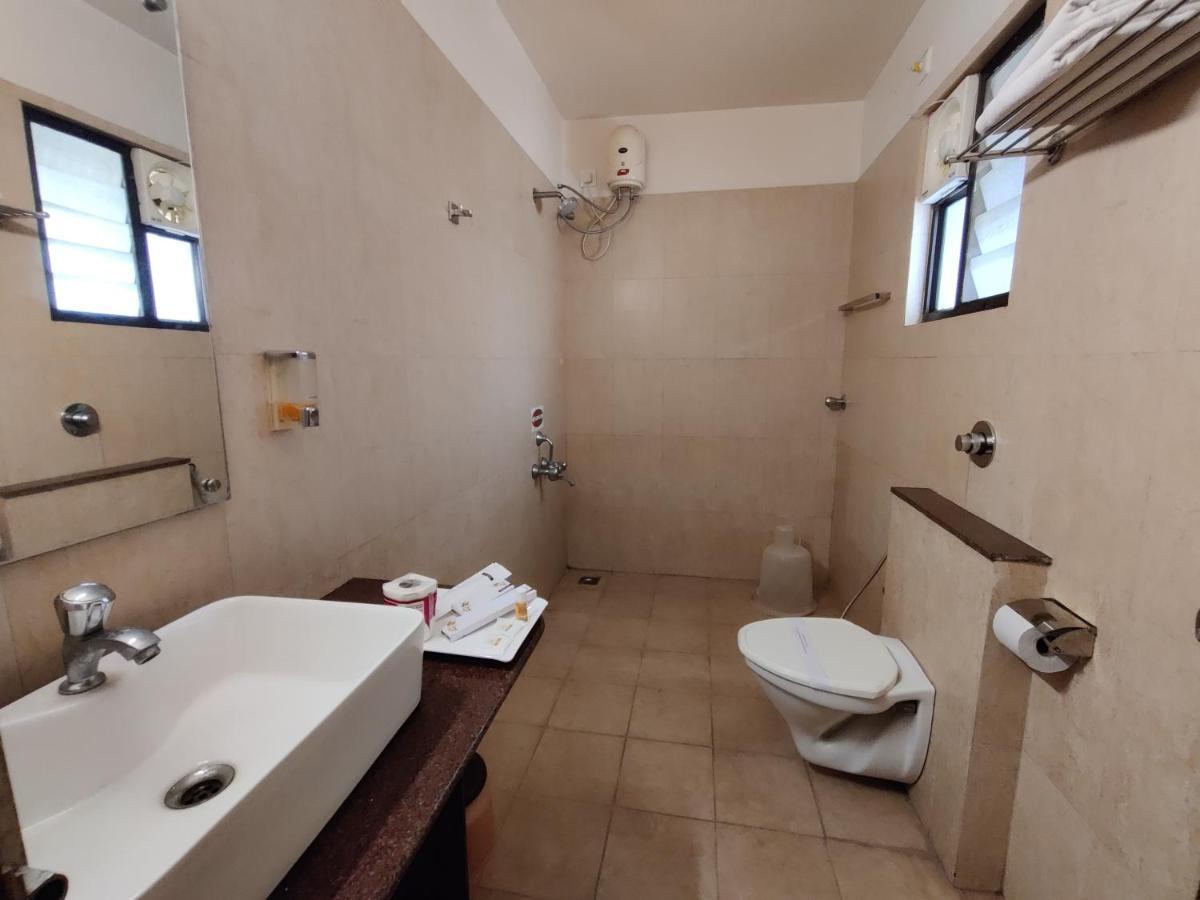 Metro Plaza Hotel By Rak Rooms, Mangaluru Exterior photo