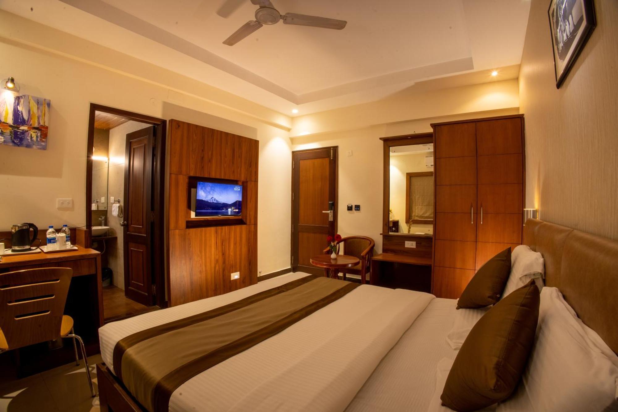 Metro Plaza Hotel By Rak Rooms, Mangaluru Exterior photo