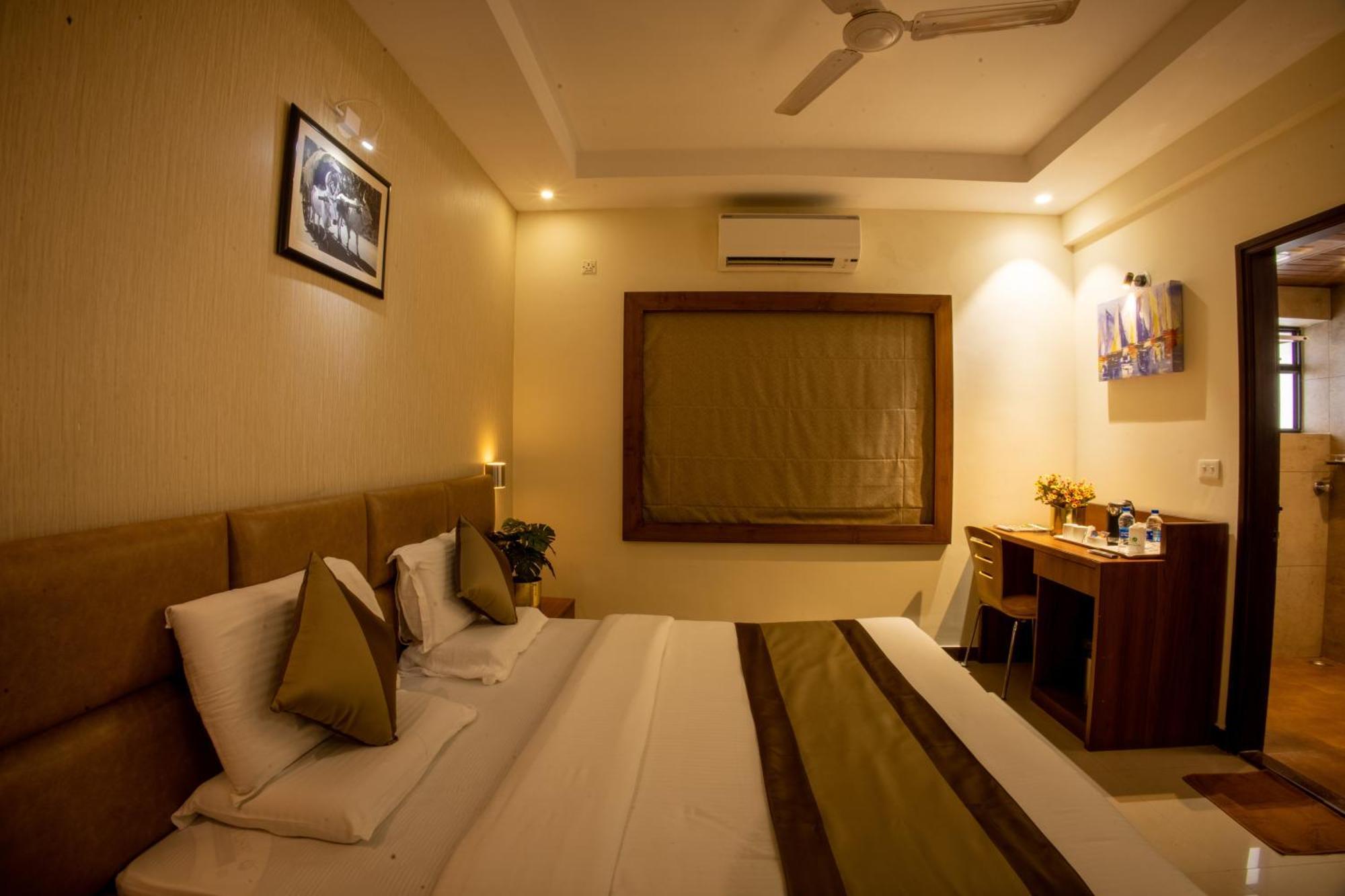 Metro Plaza Hotel By Rak Rooms, Mangaluru Exterior photo