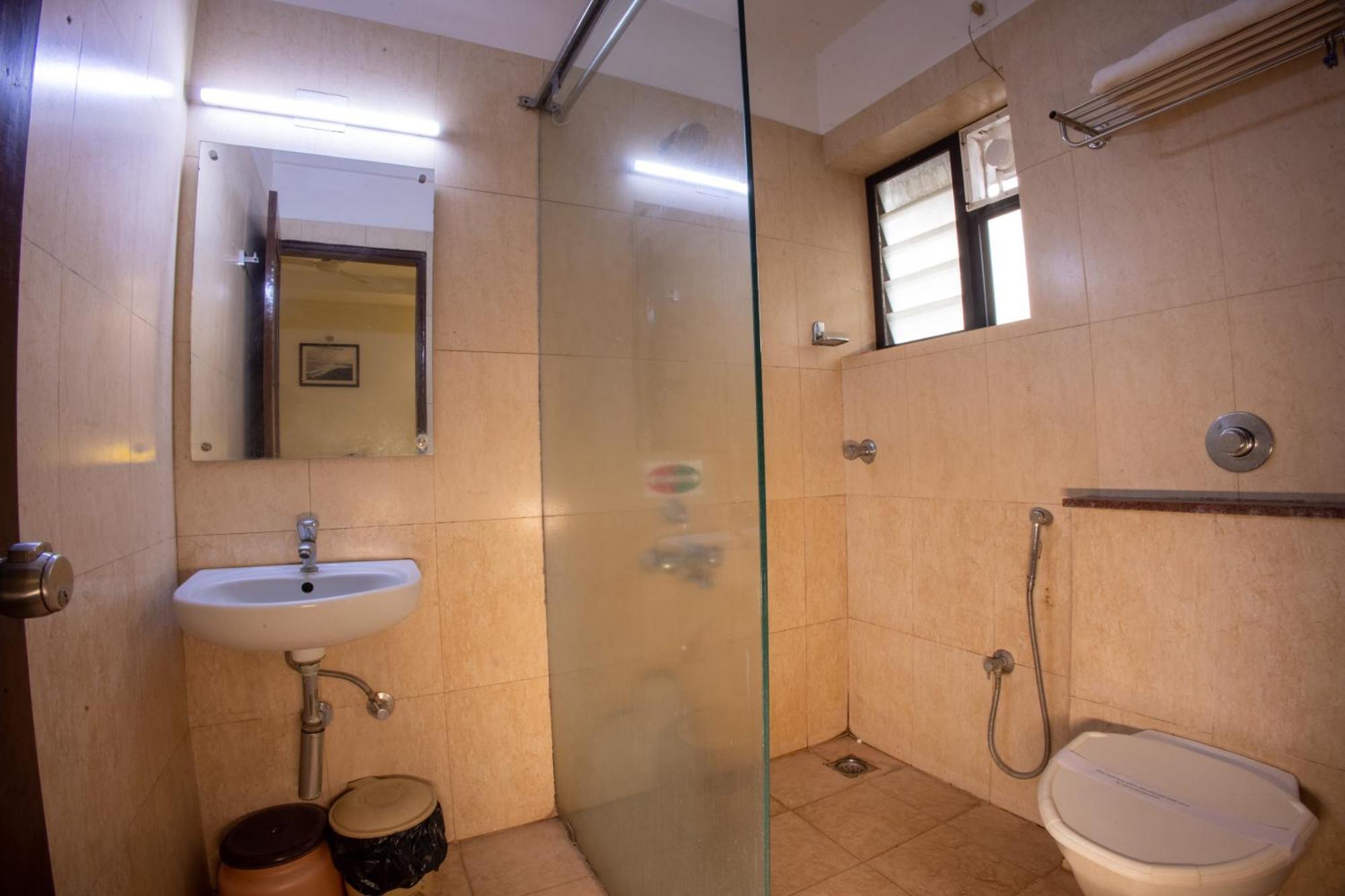 Metro Plaza Hotel By Rak Rooms, Mangaluru Exterior photo