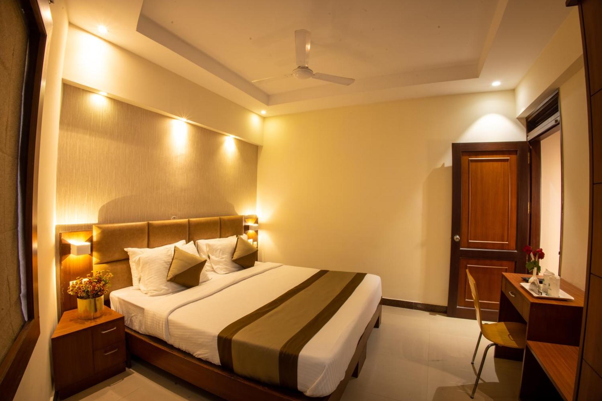 Metro Plaza Hotel By Rak Rooms, Mangaluru Exterior photo