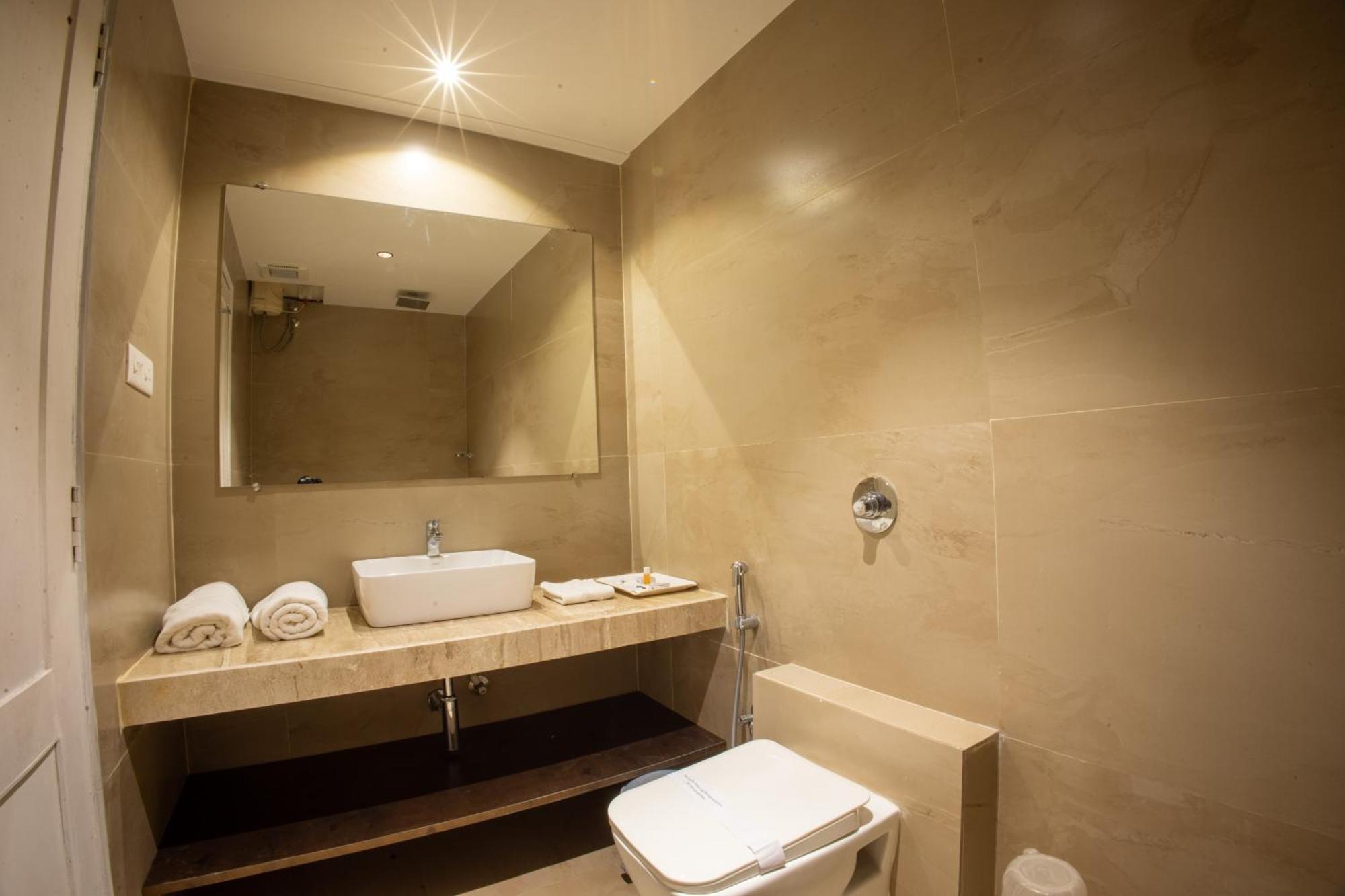 Metro Plaza Hotel By Rak Rooms, Mangaluru Exterior photo