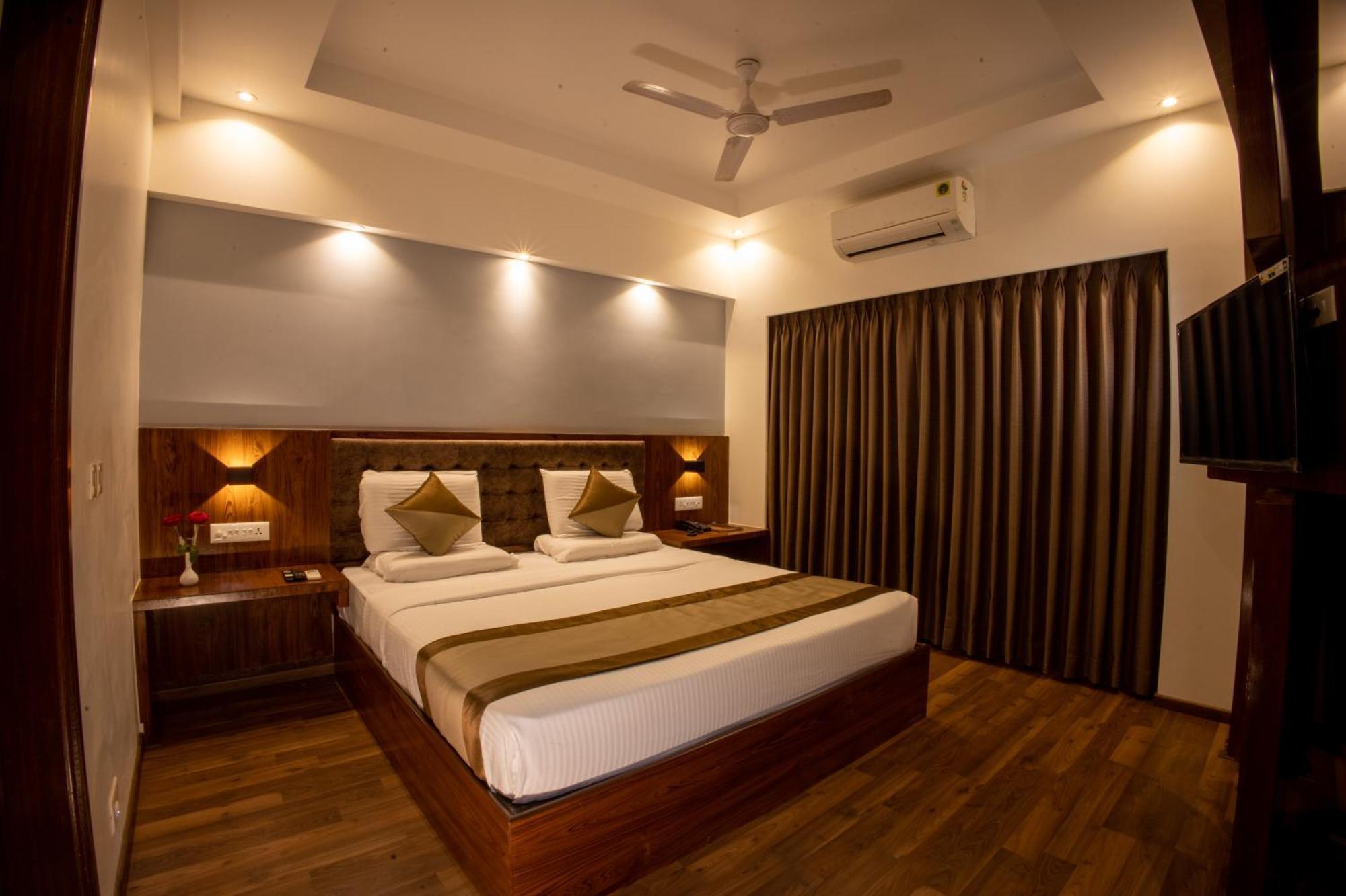 Metro Plaza Hotel By Rak Rooms, Mangaluru Exterior photo