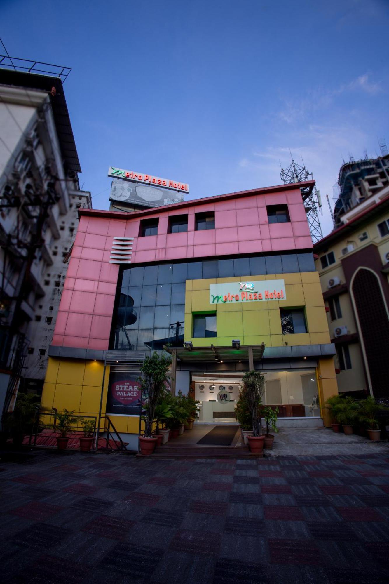 Metro Plaza Hotel By Rak Rooms, Mangaluru Exterior photo
